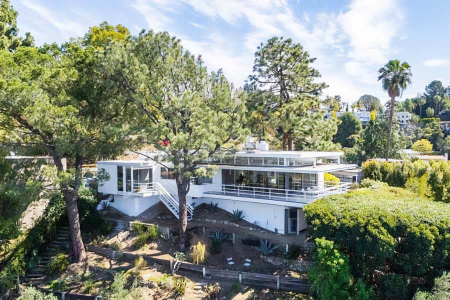 Alexander Skarsgard's house in Los Angeles