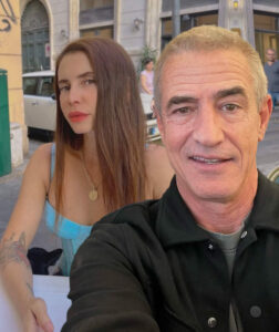 Dermot Mulroney’s Current Wife Isn’t His First, but You Might Forget