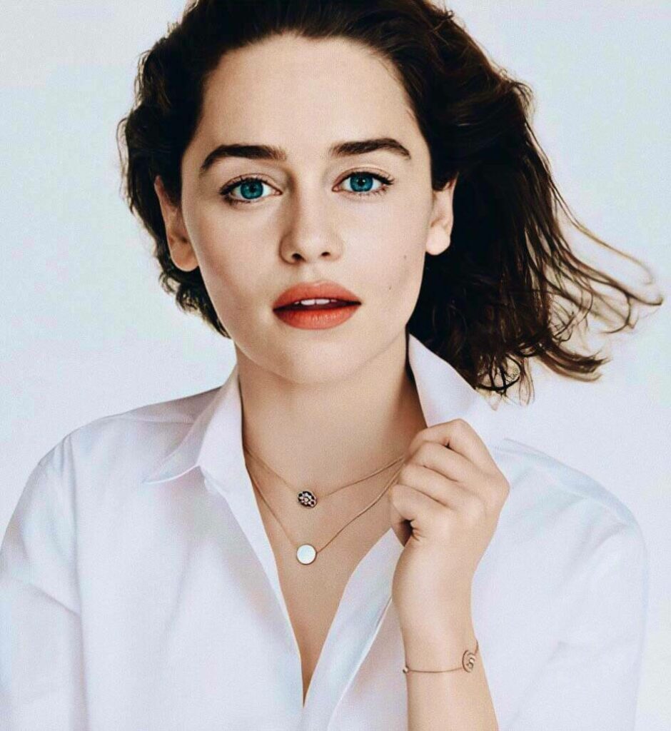 Emilia Clarke wearing Dior jewelry