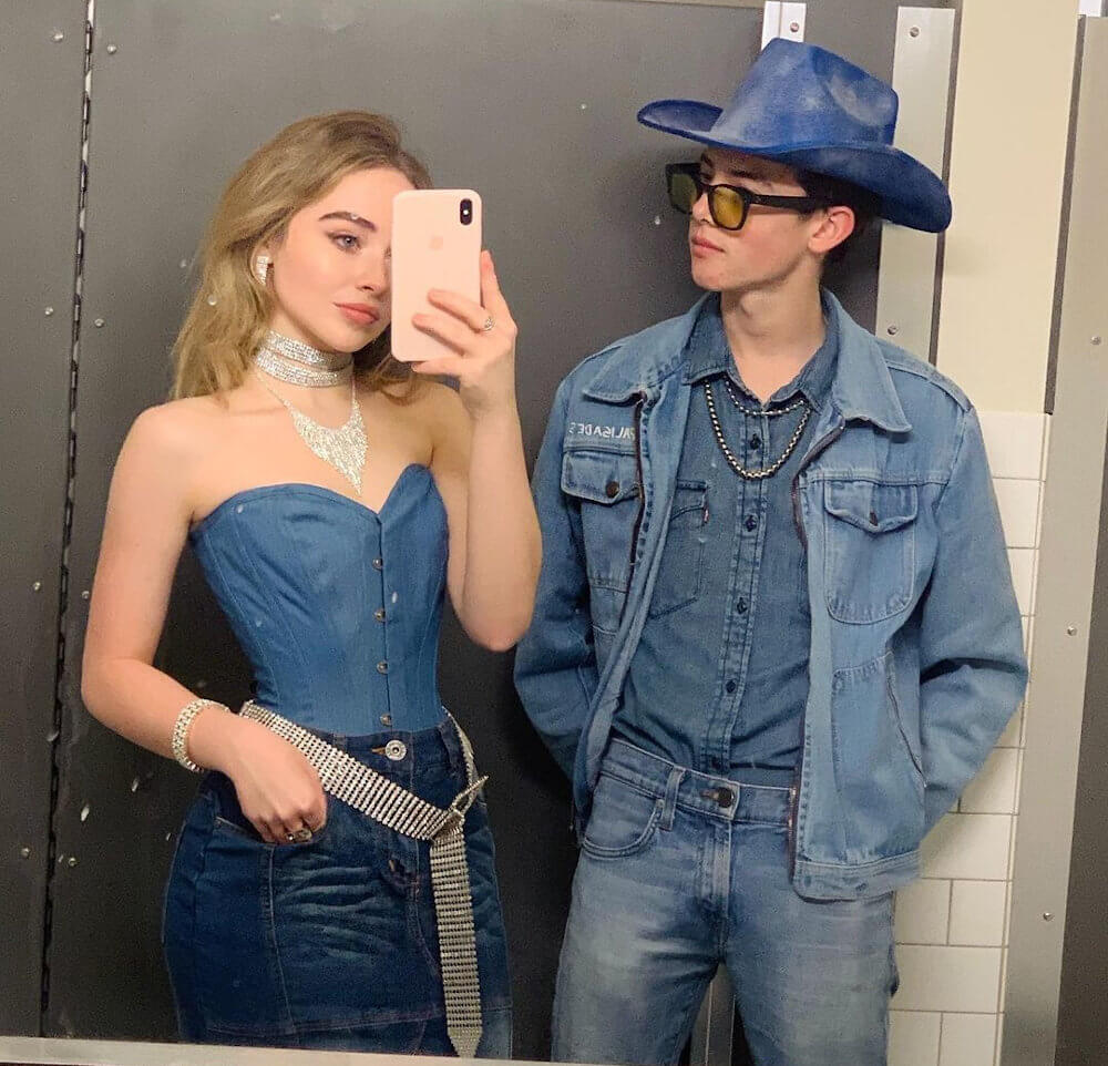 Griffin Gluck and Sabrina Carpenter as Britney Spears and Justin