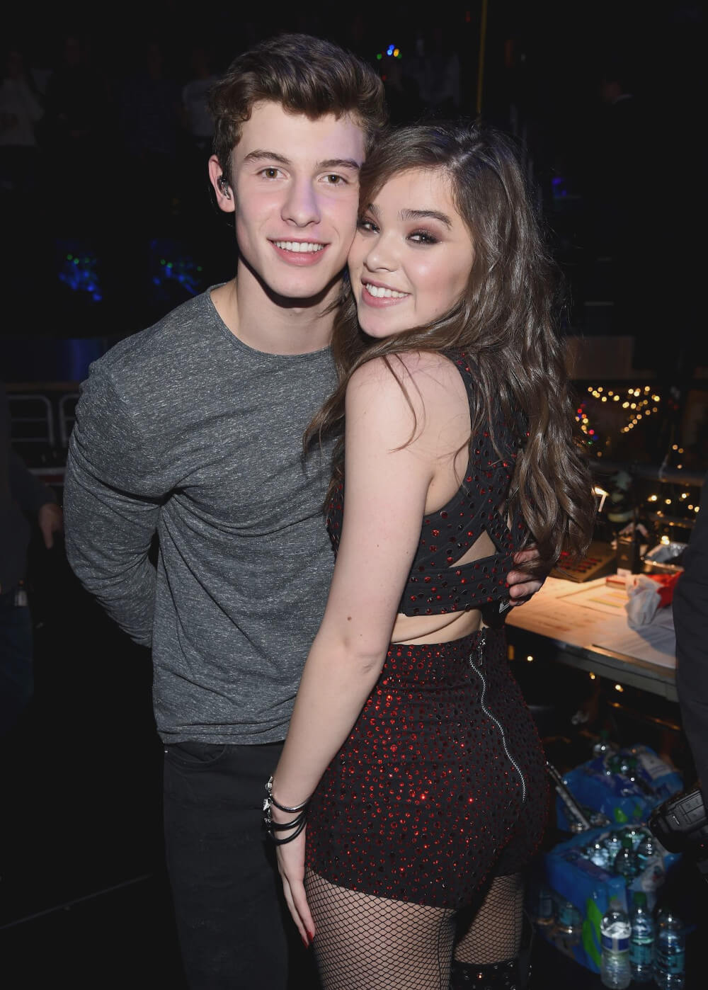 Is Hailee Steinfeld Dating Anyone? Who is Her Boyfriend - Creeto