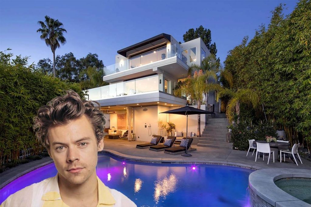 Harry Styles Luxurious Bachelor Pad Near the Sunset Trip