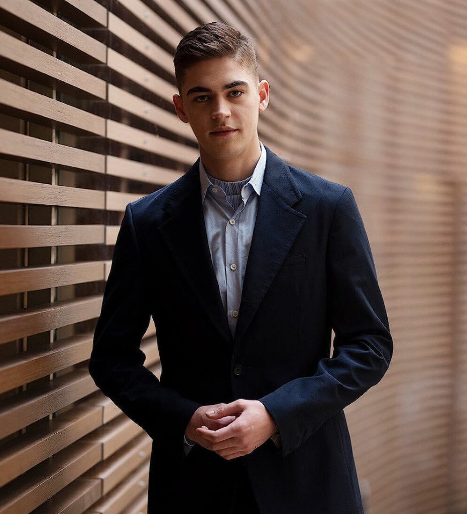 Hero Fiennes Tiffin photo