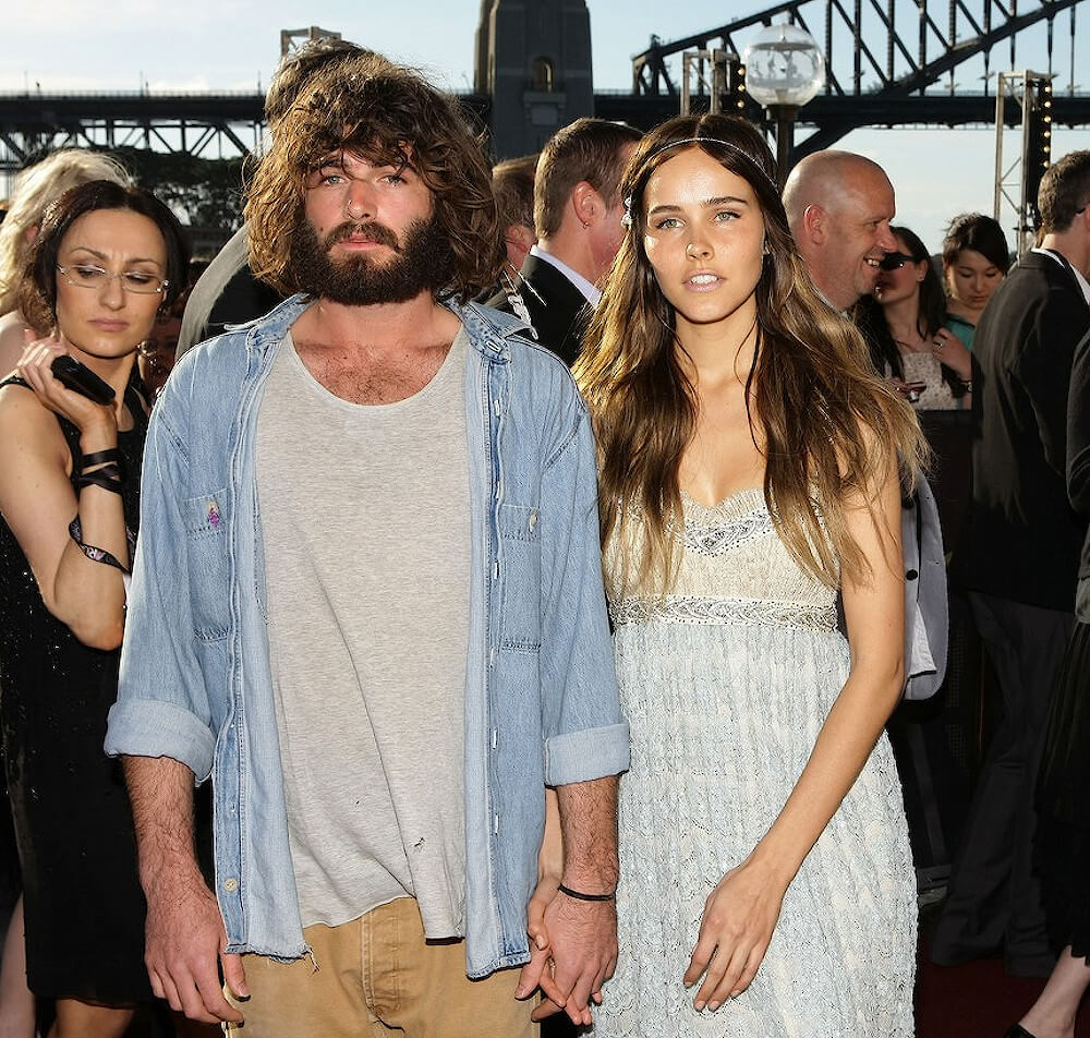 Isabel Lucas and boyfriend Angus Stone