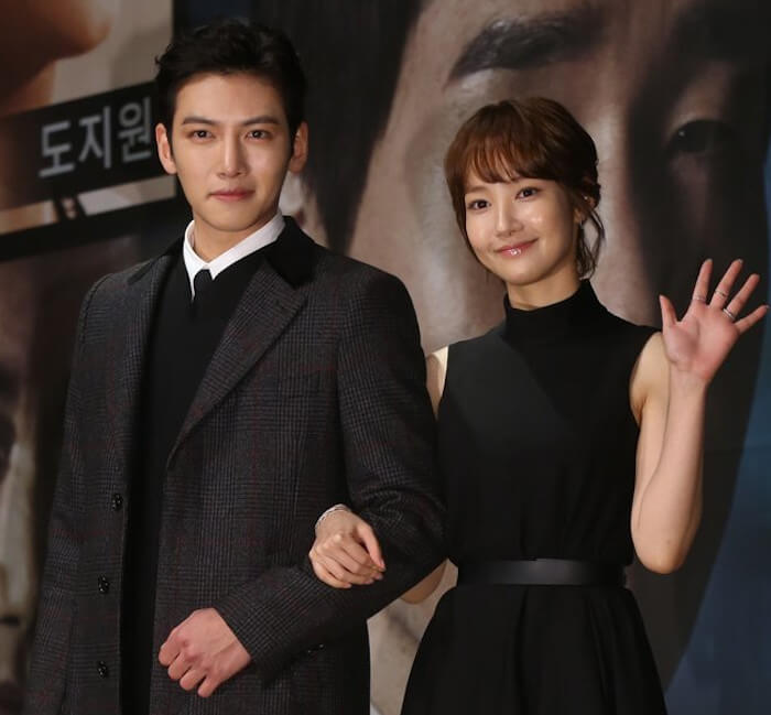 Ji Chang-Wook with his rumored girlfriend Park Min-young