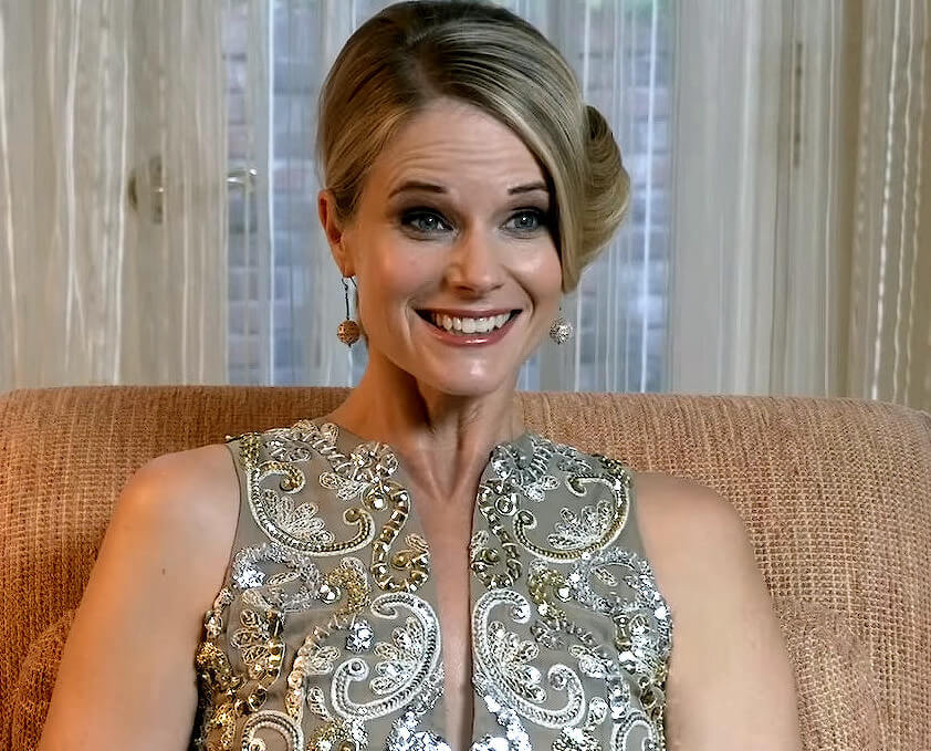 Joelle Carter net worth