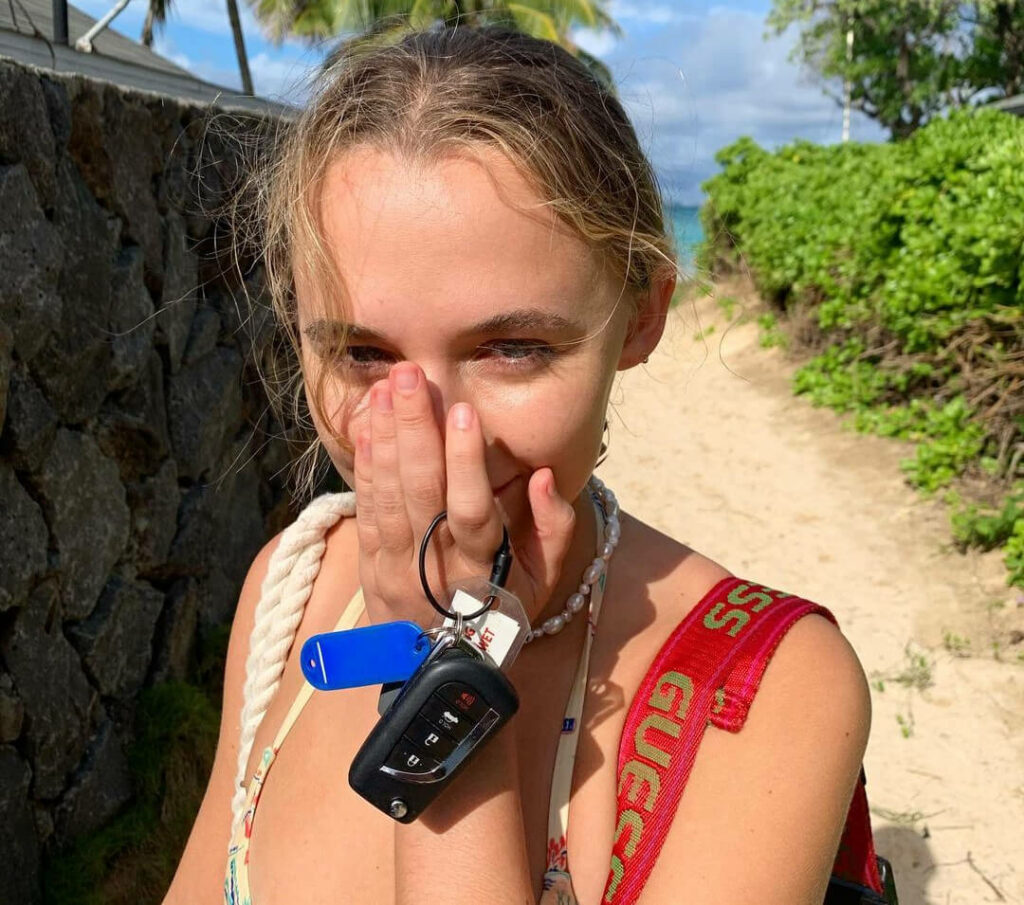 Madison Iseman holding her car keys