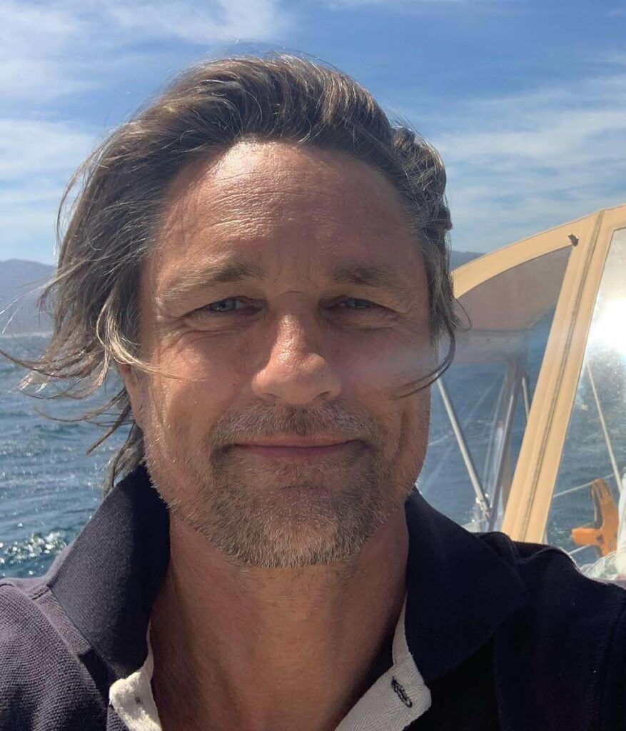 Martin Henderson