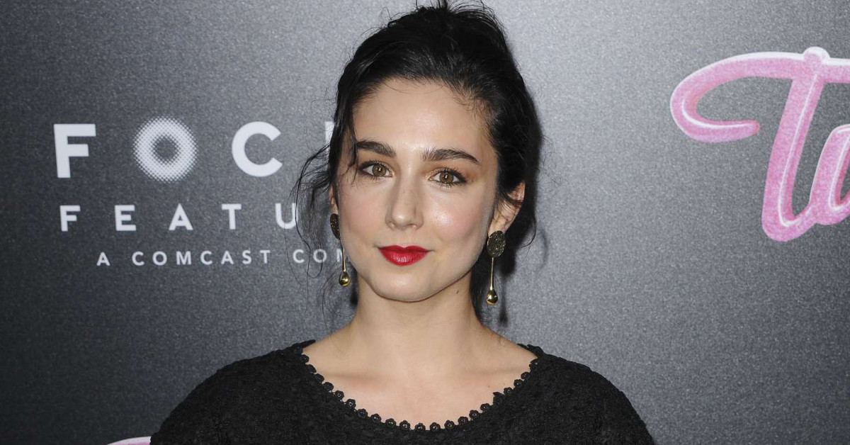 Molly Ephraim Height, Age, Movies, Net Worth, Facts, Dating - Creeto.
