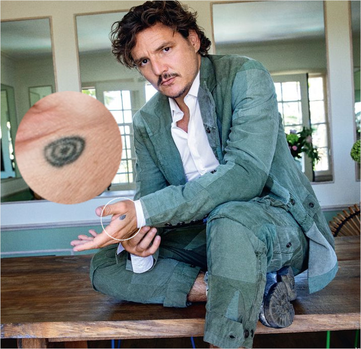 Pedro Pascals Bullseye Hand Tattoo  Did You Know Pedro Pascal Has 7  Tattoos  POPSUGAR Beauty Photo 2