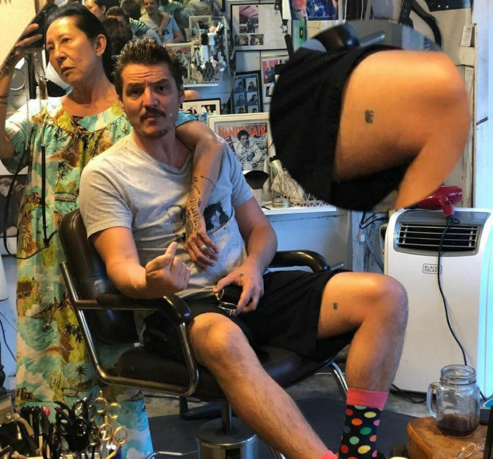 Pedro Pascal left thigh tattoo