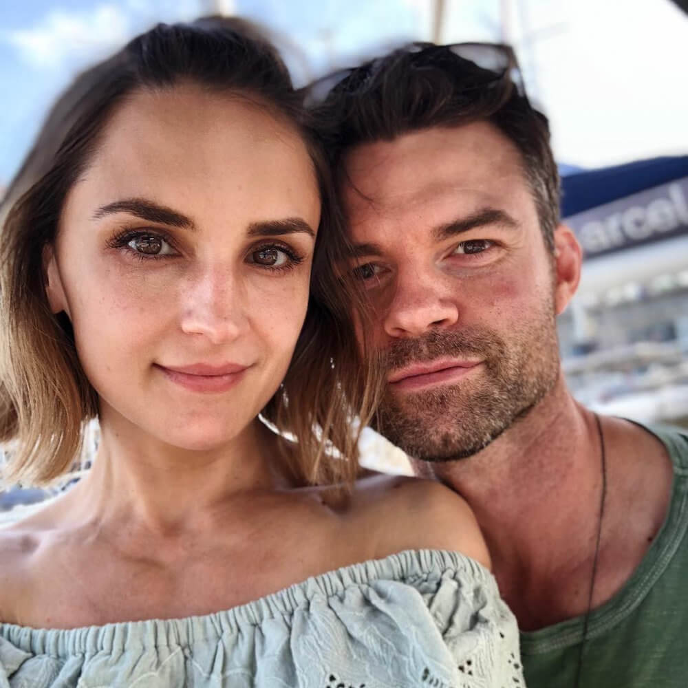 Rachael Leigh Cook and husband Daniel Gillies