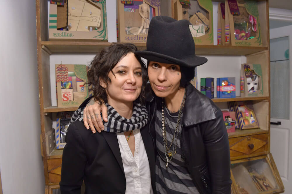 Sara Gilbert and wife Linda Perry