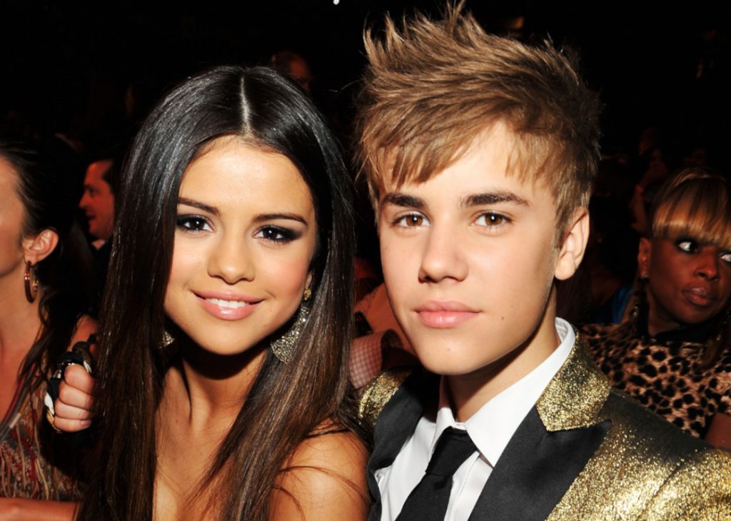 who was selena gomez dating in 2020