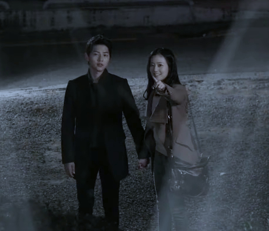 Song Joong Ki and Moon Chae-won in The Innocent Man