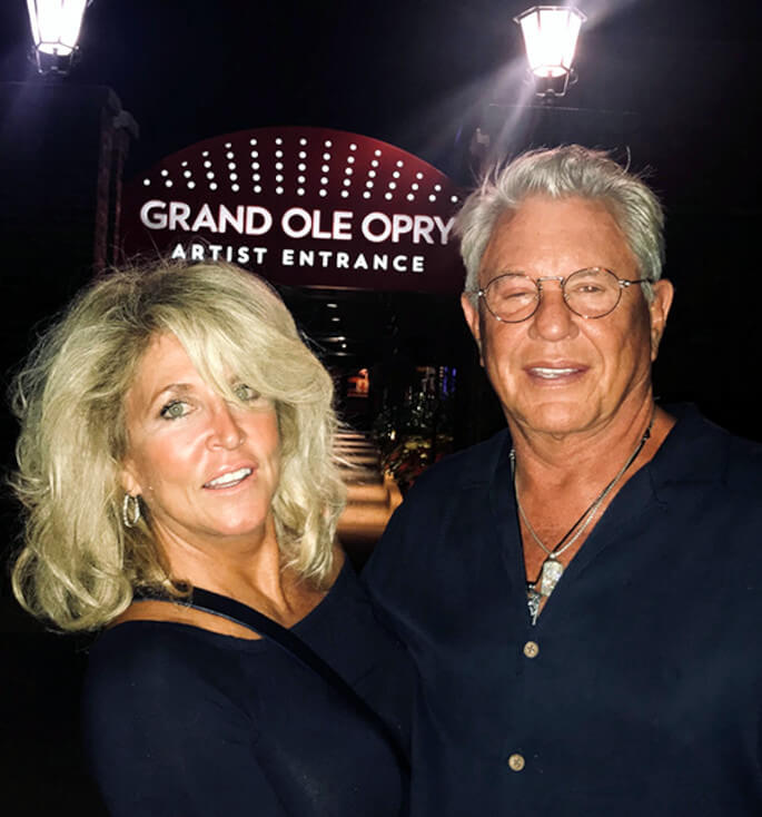 Tom Berenger and his wife Laura Moretti