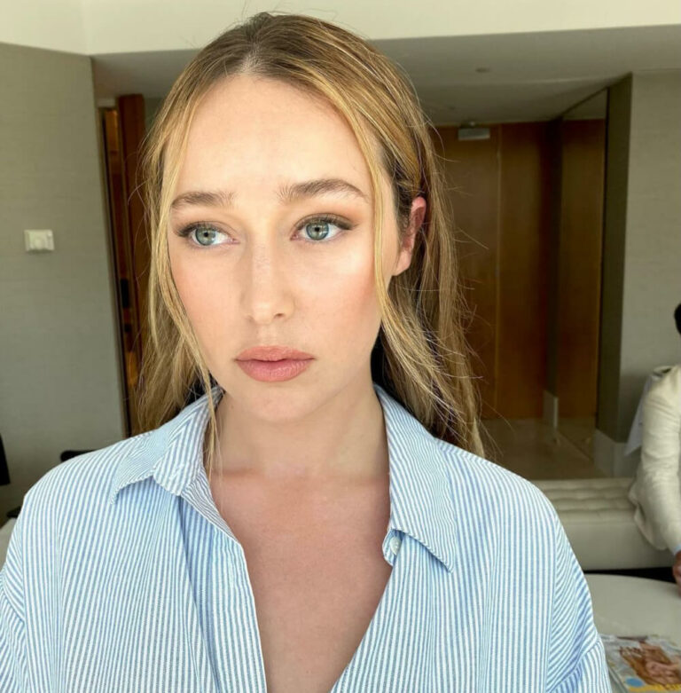Is Alycia Debnam Carey Single? The Truth Behind ‘The 100’ Actress