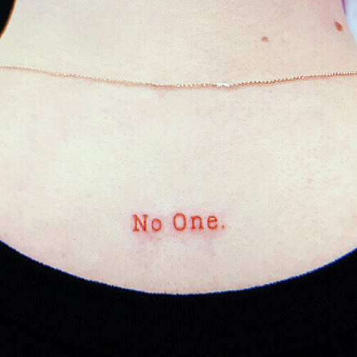 Maisie Williams tattoo no one