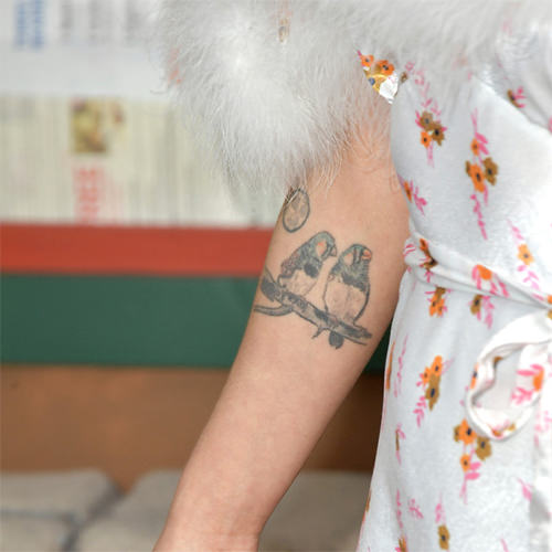 Rosa Salazar birds tattoo